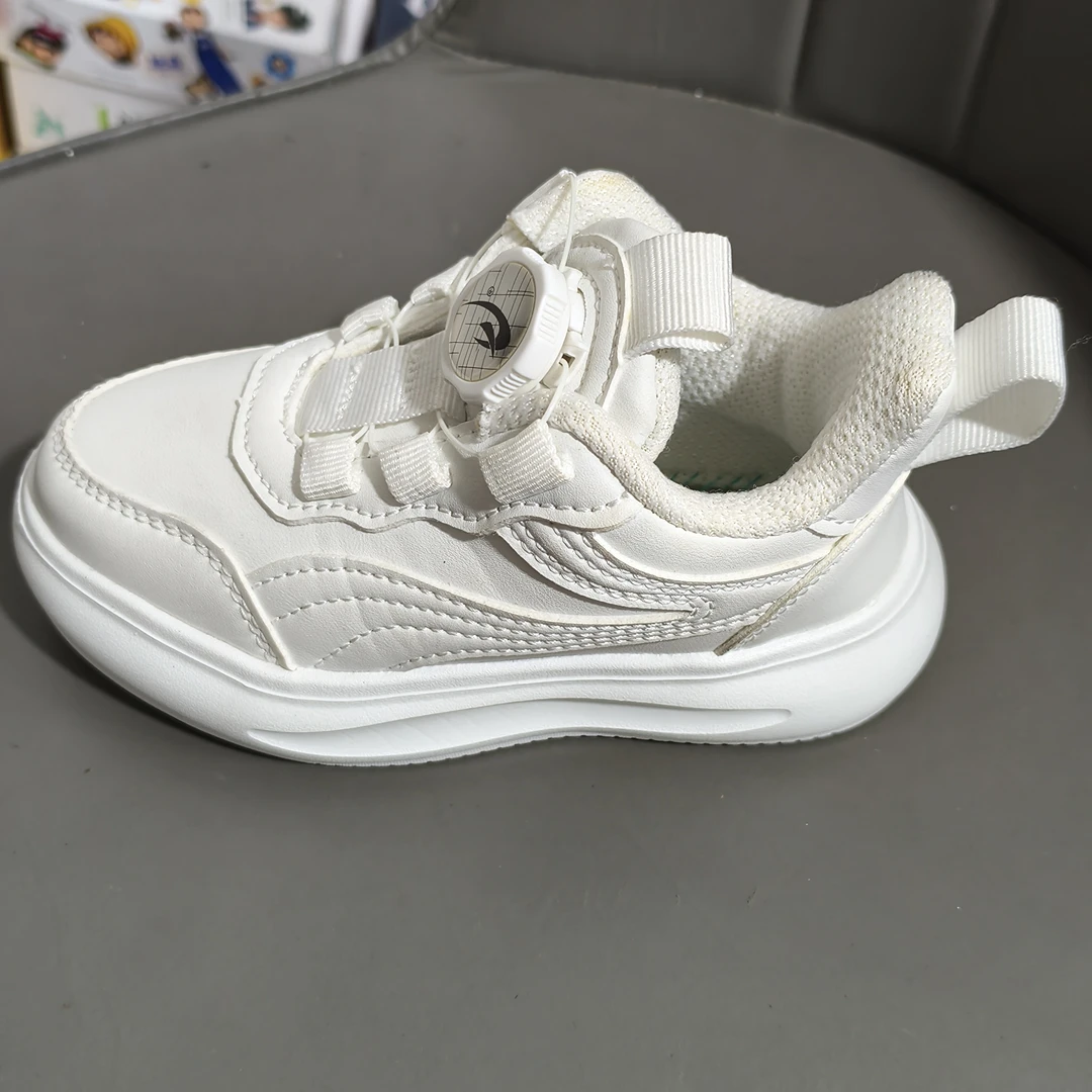 四季通用081儿童运动男轻便运动鞋小童时尚夏季小白鞋