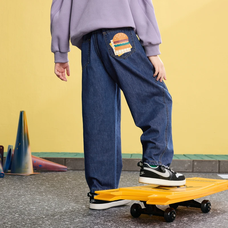 MQD童装儿童25春新品学院风潮酷休闲百搭裤子宽松牛仔裤9651W1405