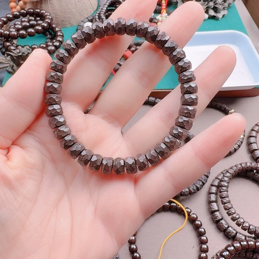 未***期椰蒂手串8*5无相手串