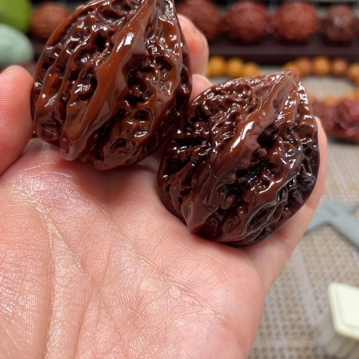 把件桃核秋子地闷文玩核桃