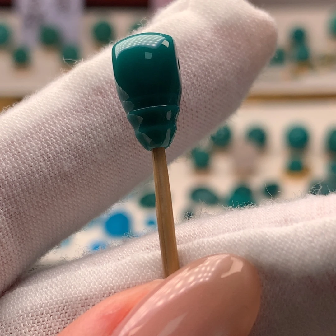 绿松石未镶嵌配饰