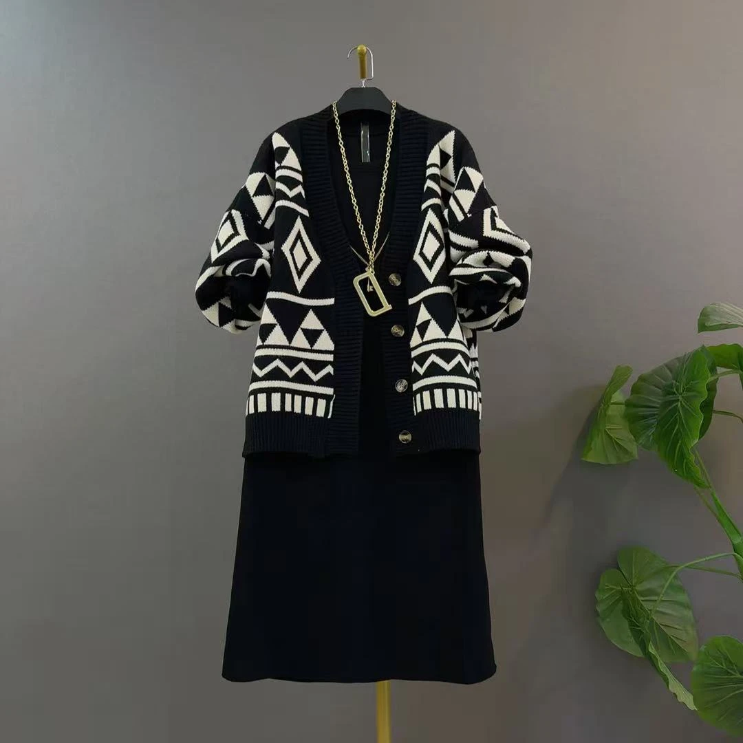 INS风时尚套装显瘦秋冬黑色网红休闲秋季针织气质连衣裙+针织外套