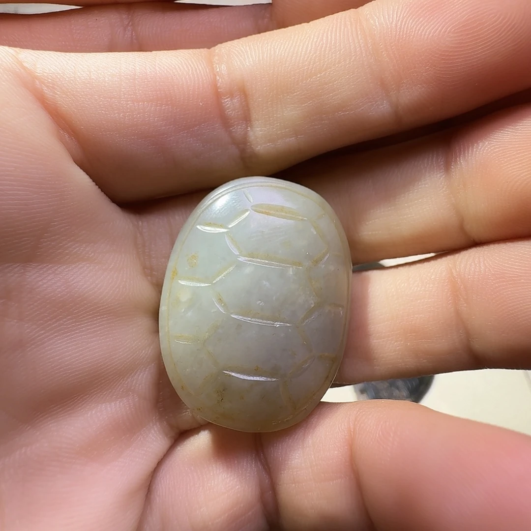称***意和田玉（糖玉）未镶嵌挂件