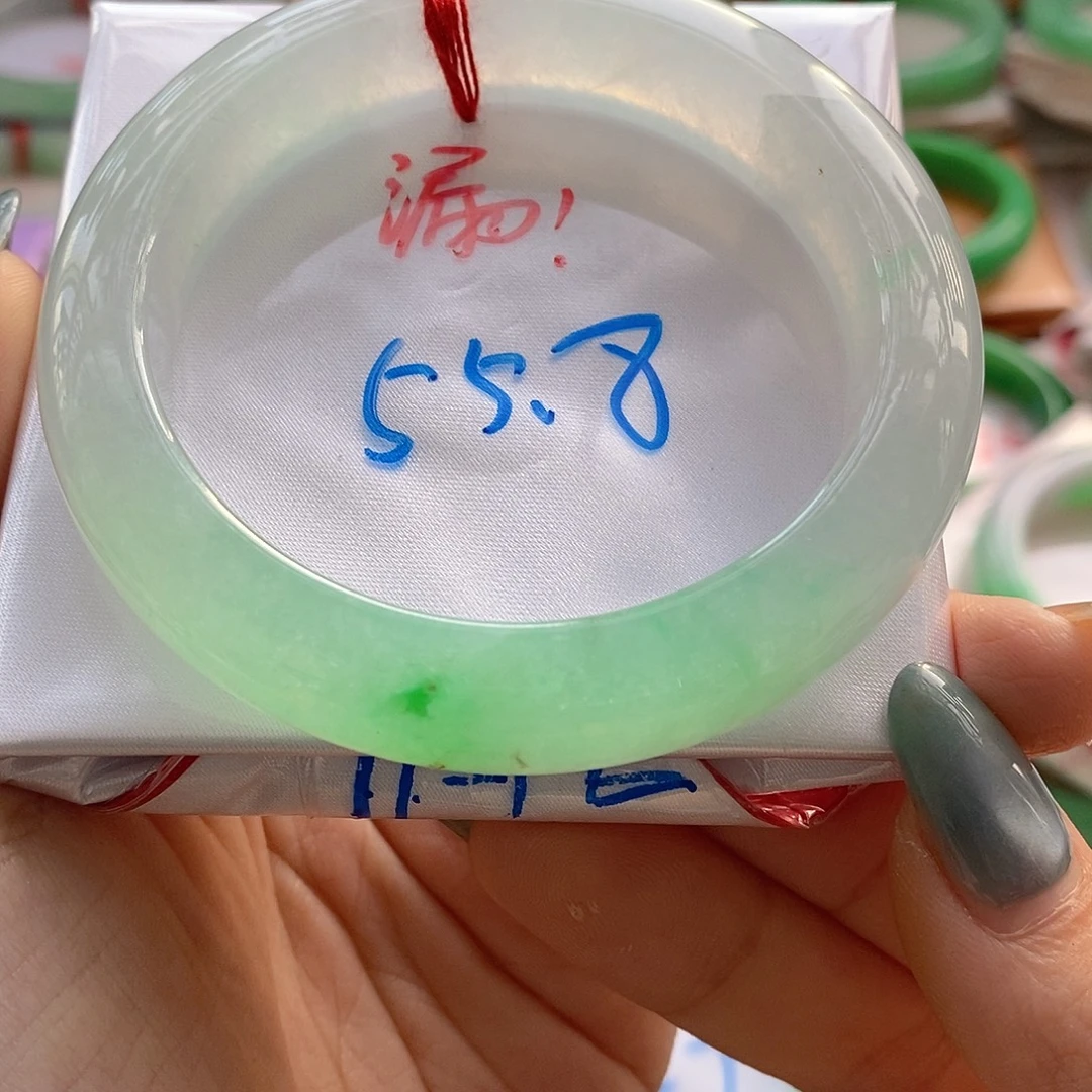 未镶嵌手镯翡翠2号