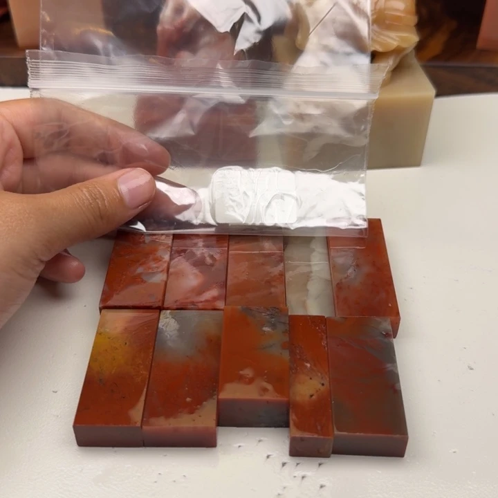 灰***妞寿山石印石老挝 老挝 老挝