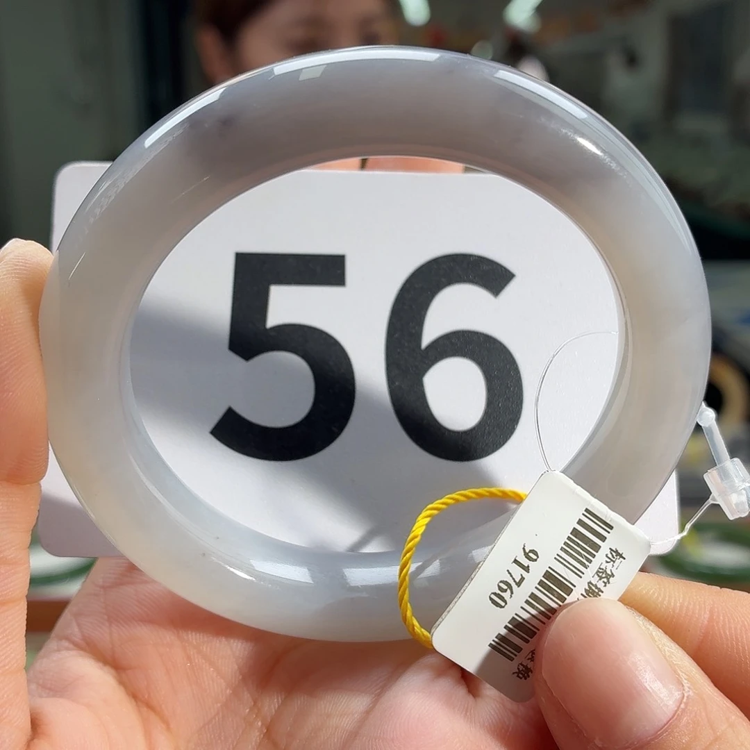 和田玉手镯未镶嵌纹纹