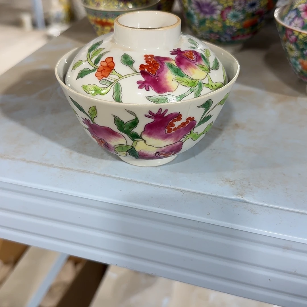 其他摆件等方式对该公司采取