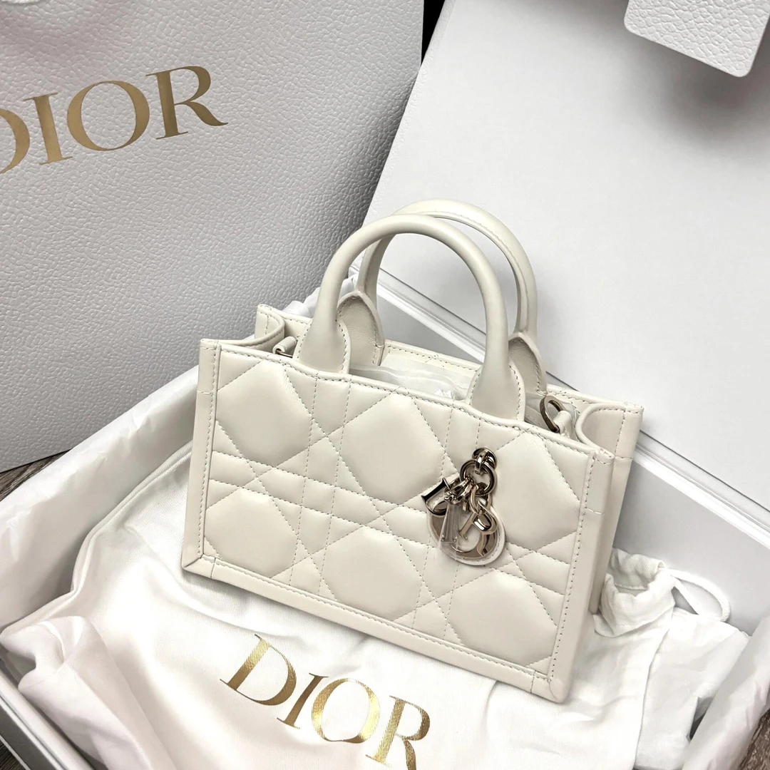 99新 DIOR/迪奥 Dior book tote mini白色斜挎包/优品