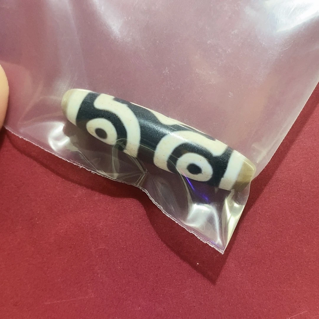 Z***.玛瑙/玉髓颈饰合金行运宝盖三