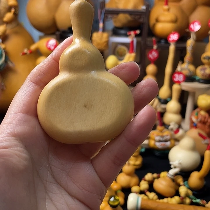 吴****葫芦岛市委宣传部通报发布第