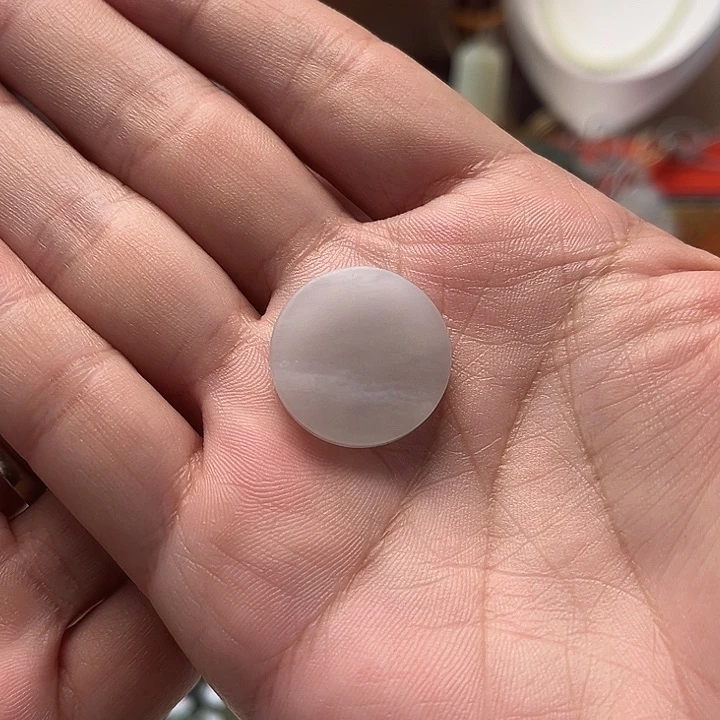 颈饰未镶嵌和田玉小圆牌