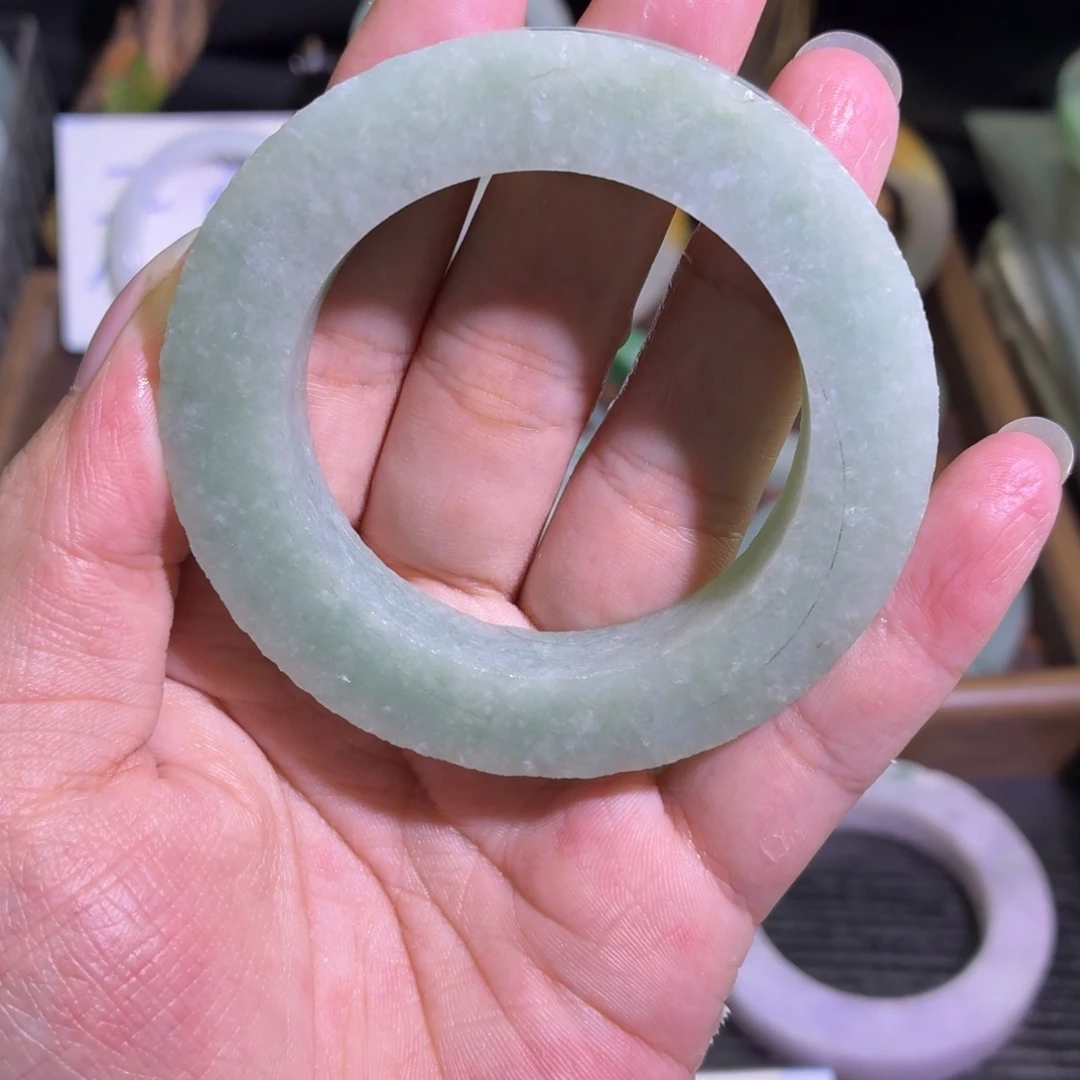定制翡翠未镶嵌缅甸翡翠A货手镯毛胚定制