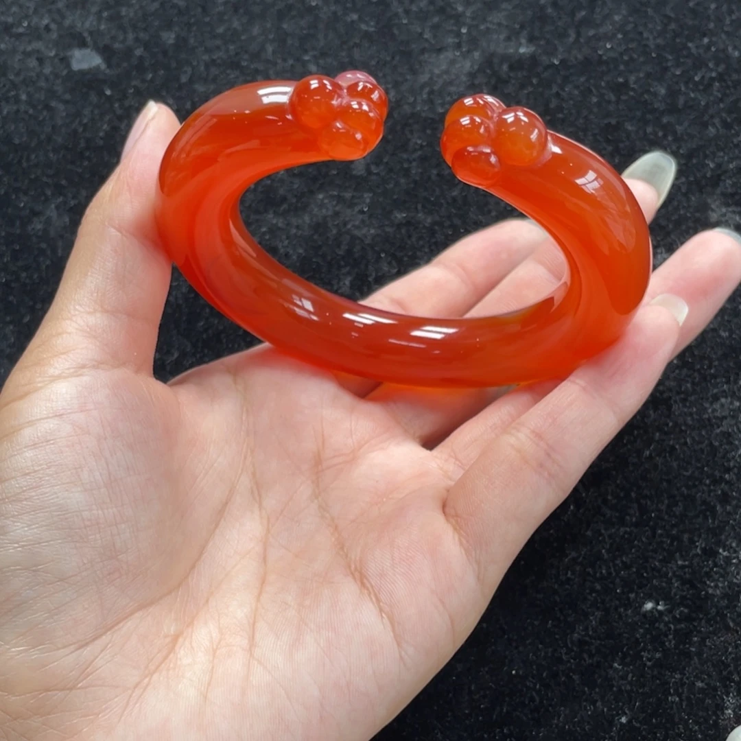 玛瑙/玉髓未镶嵌手镯