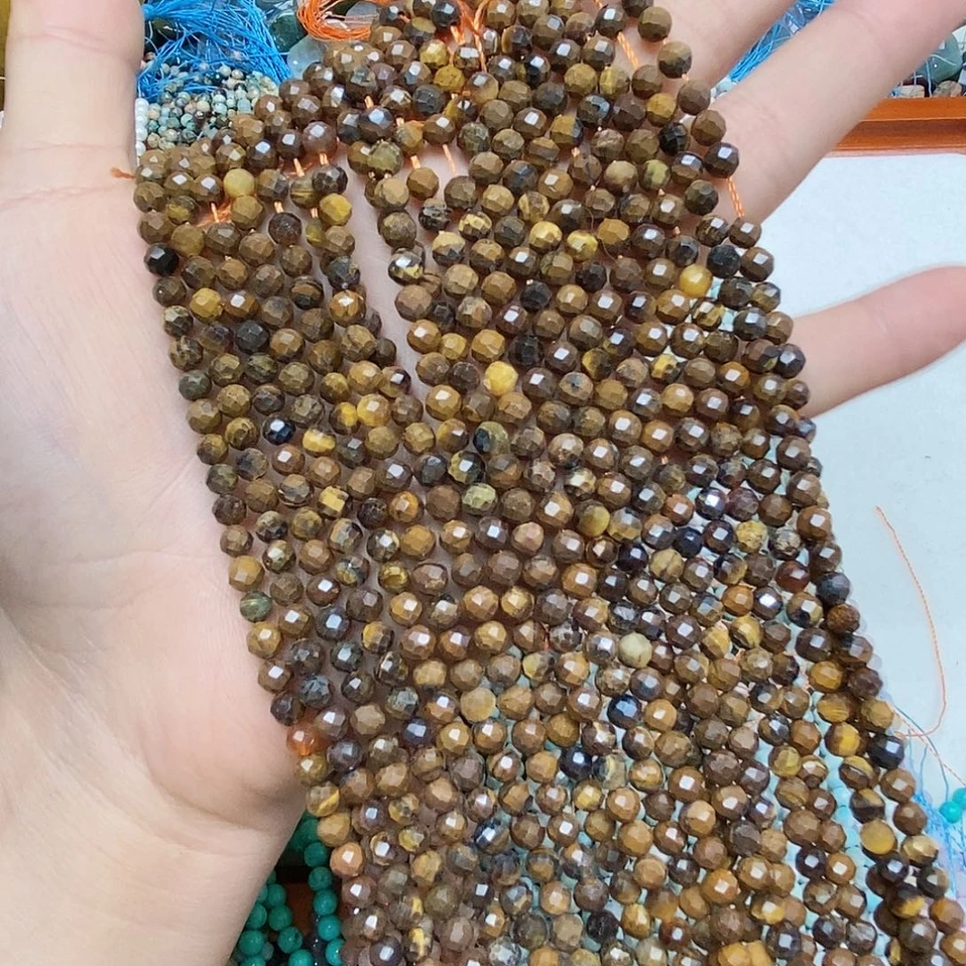 玛瑙/玉髓未镶嵌珠宝半成品卡四虎石两条装