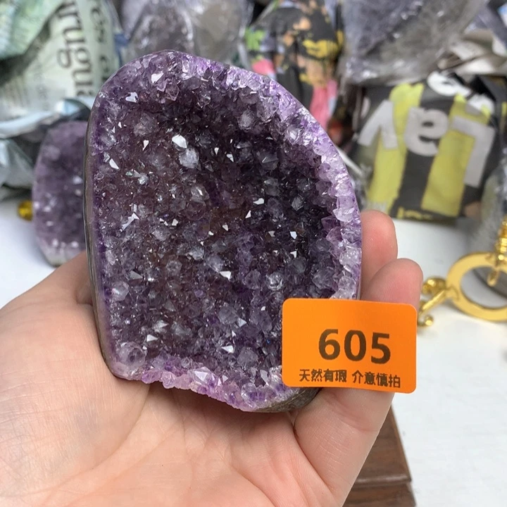 紫晶大型摆件（非配饰）未镶嵌