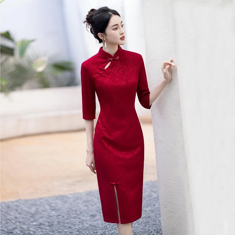 喜婆婆礼服旗袍旗袍2025新款红色年轻款高档妈妈婚宴装礼服小个子