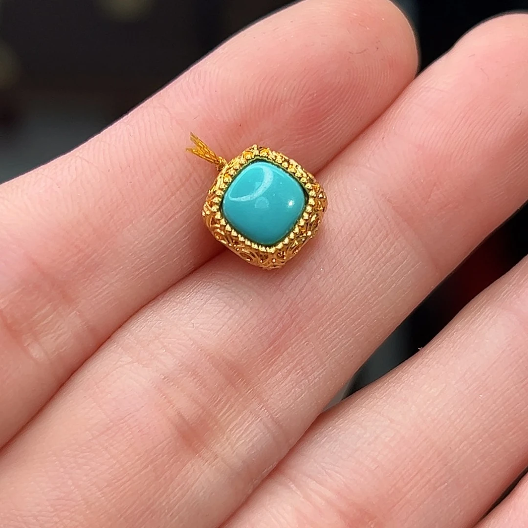 绿松石珠宝奇石18K金镶嵌