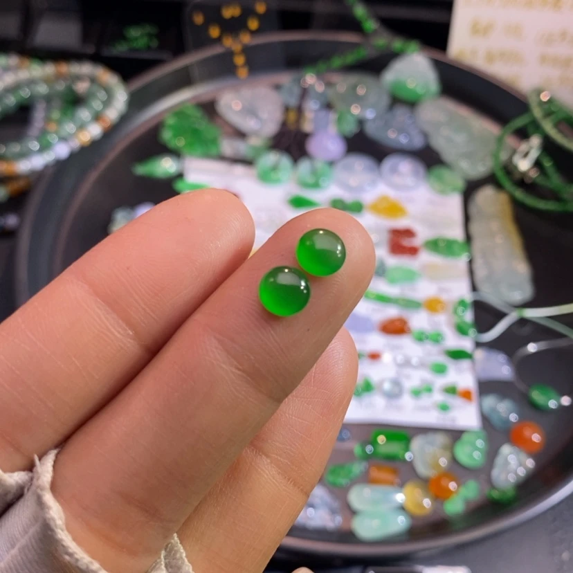 【闪购商品】翡翠挂件未镶嵌蛋