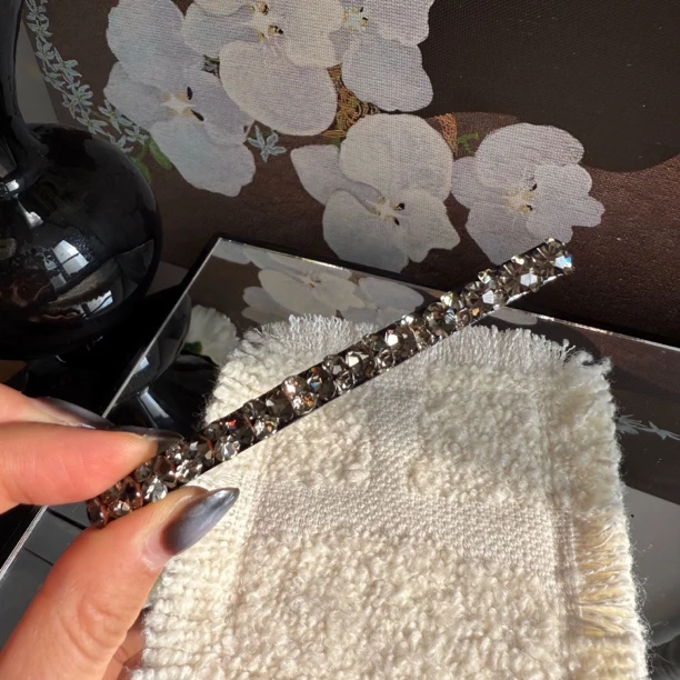 Y049简约时尚闪闪弹簧夹合集