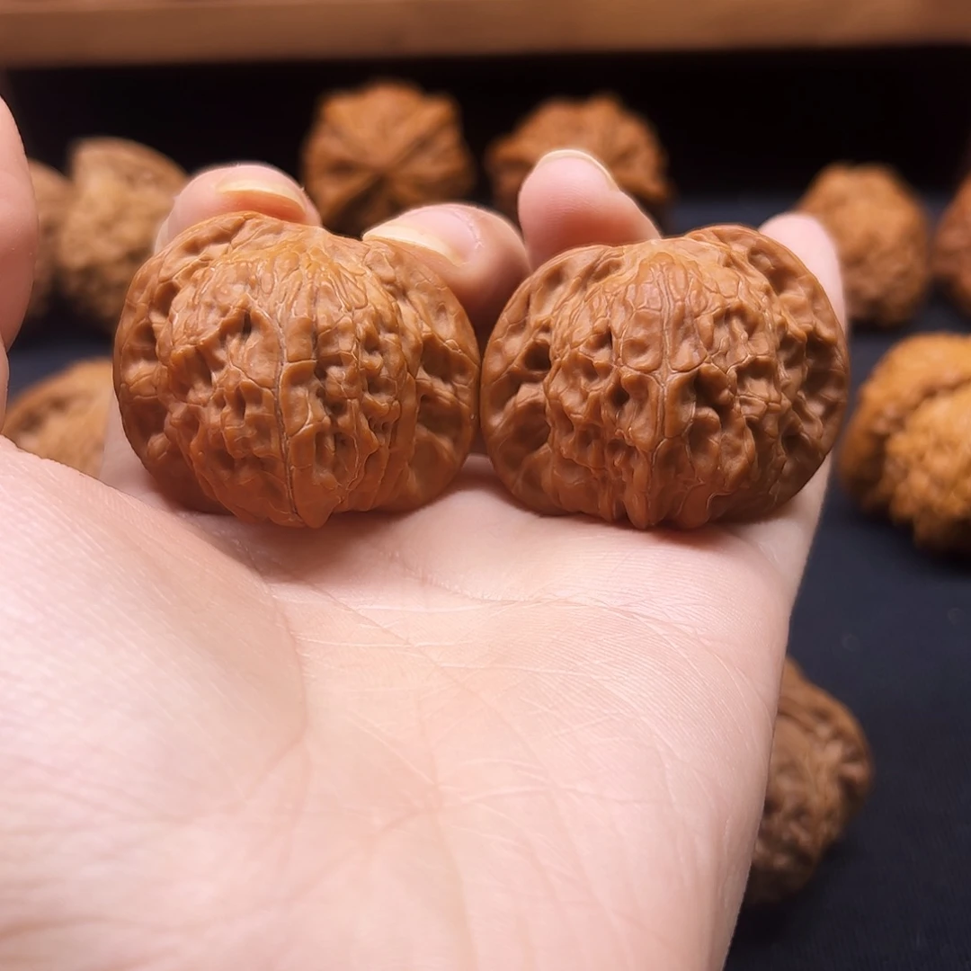 把件核桃蝴蝶对歪43全品