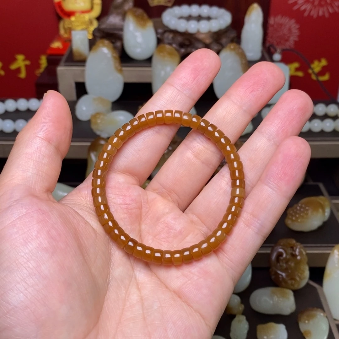 快***使未镶嵌和田玉(糖玉)手串且末金山糖手串