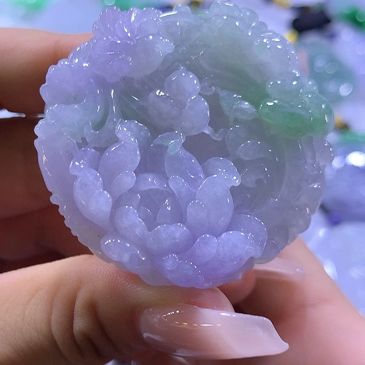 翡翠未镶嵌颈饰天然翡翠A货吊坠