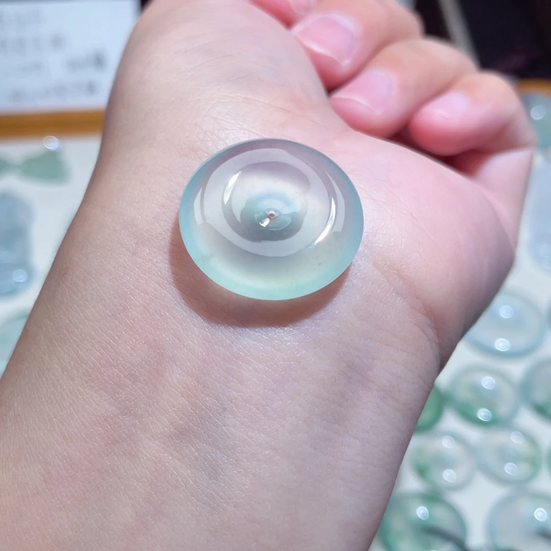 颈饰未镶嵌翡翠扣子