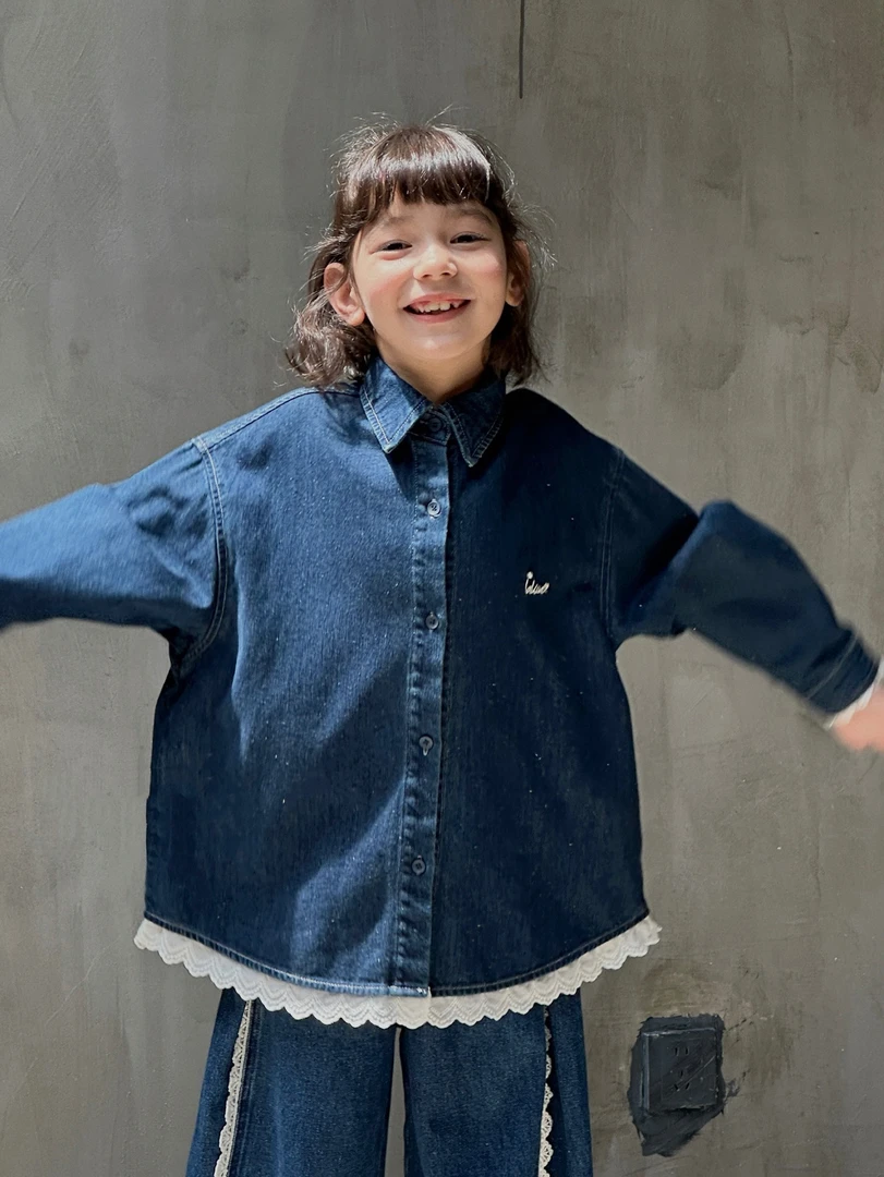 KIKIAND中大童长袖牛仔休闲复古韩版百搭时尚原色花边衬衫--33517