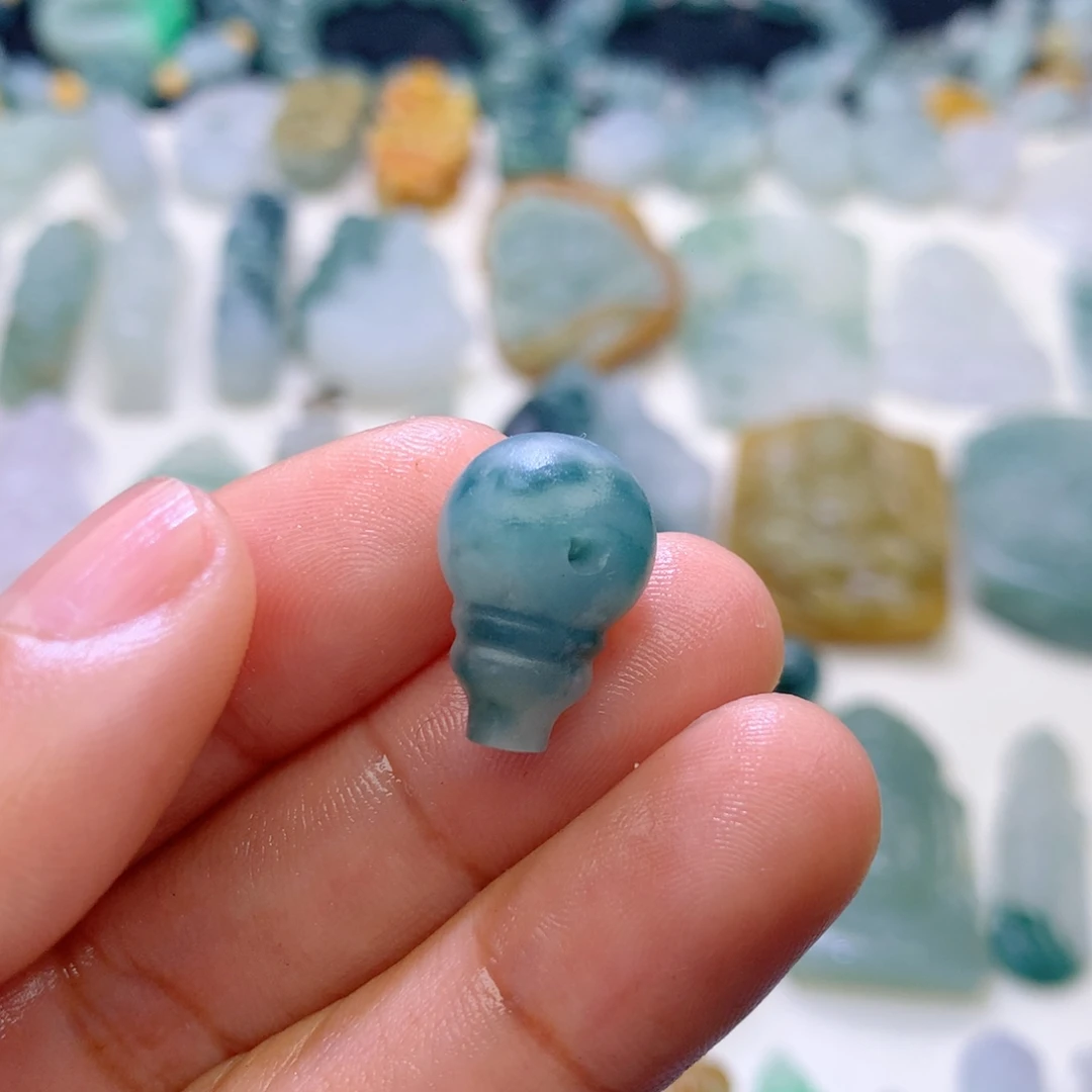 定制翡翠未镶嵌毛货