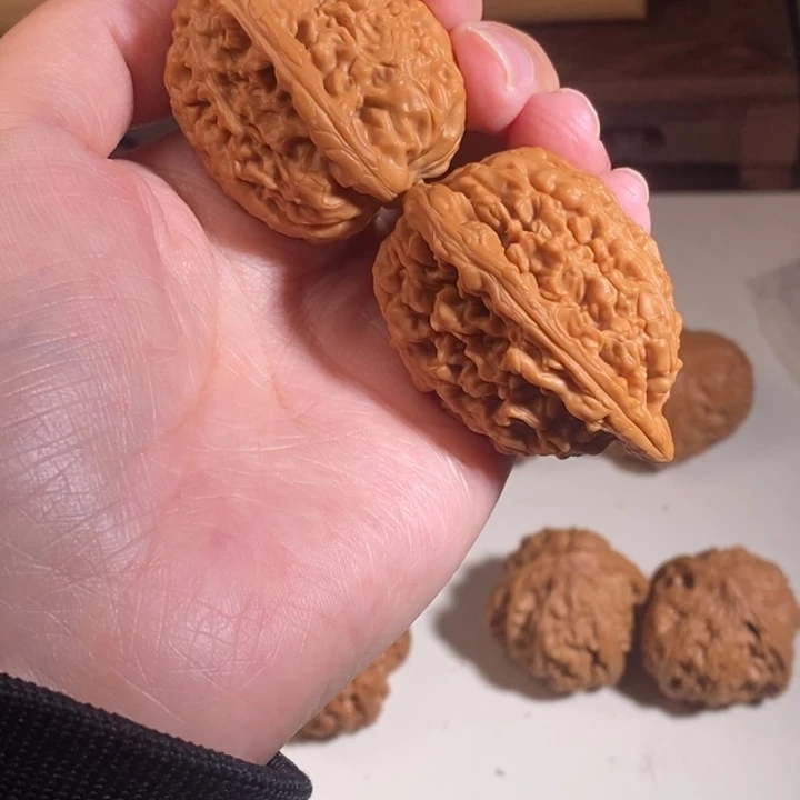 文玩核桃吊坠曾***生蚂蚁王