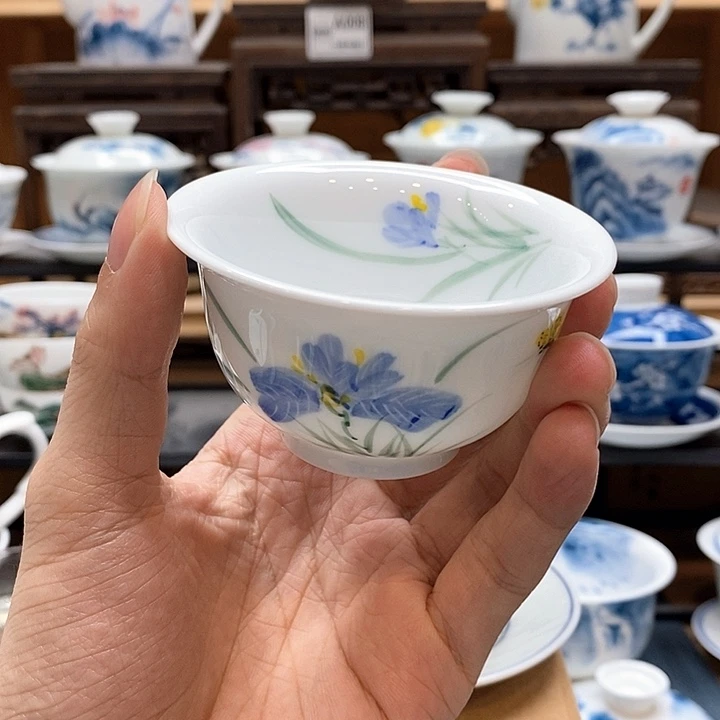 手绘蝴蝶兰压手杯85cc釉下彩微瑕福利款