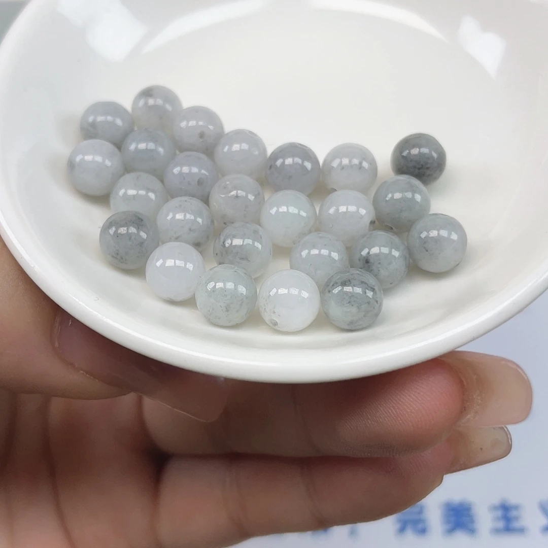 翡翠散珠卡7.7,25颗