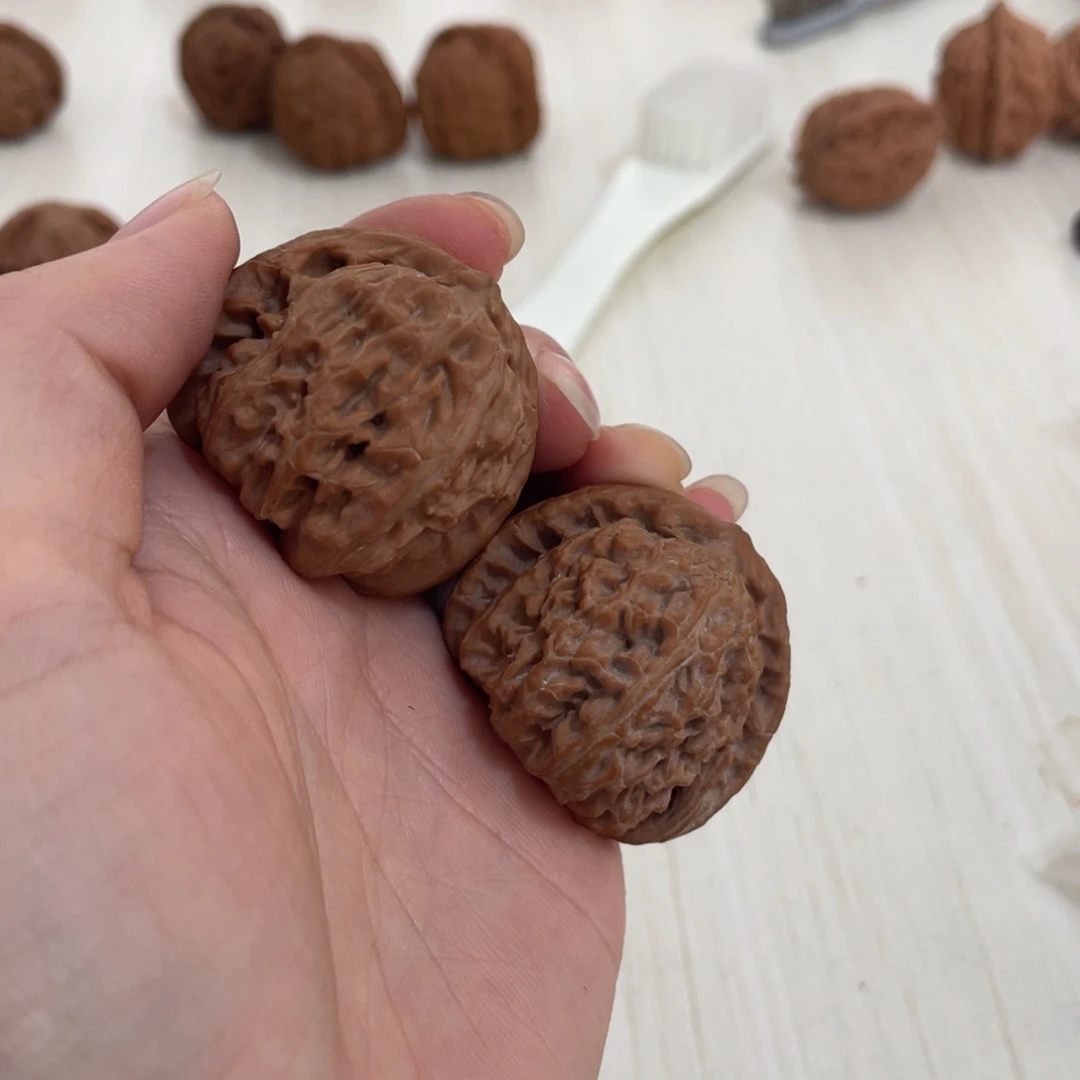 宾***归吊坠文玩核桃白狮子38尺全品