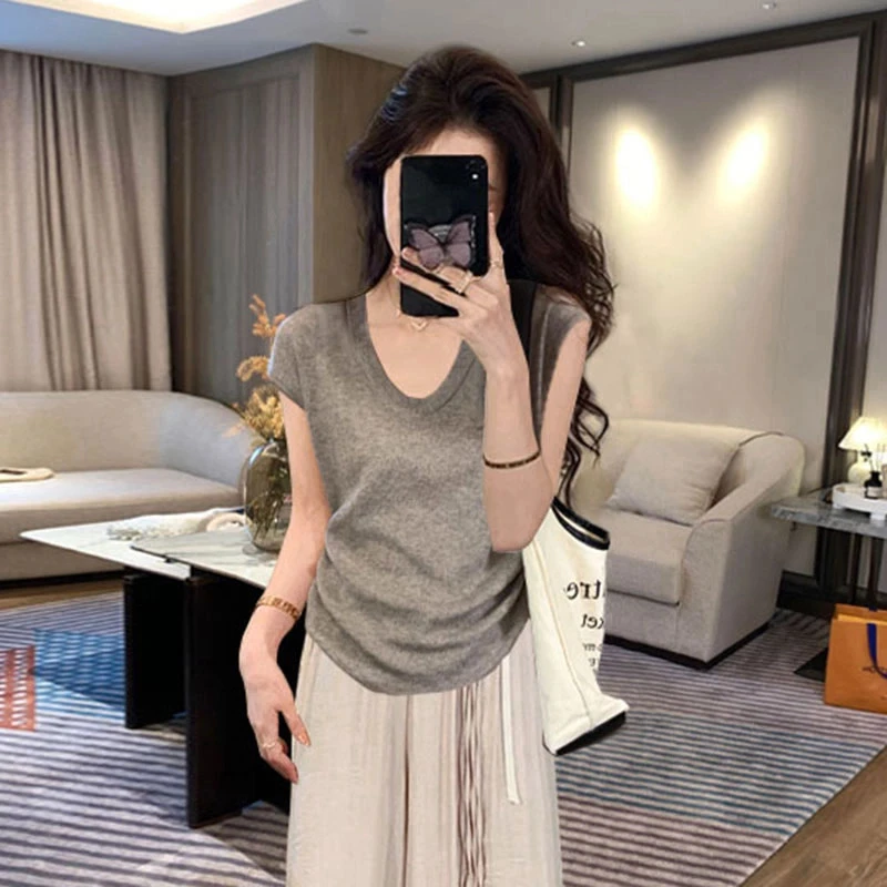 2025慵懒松弛感上衣U领冰丝针织衫女夏季新款设计感小众修身显瘦