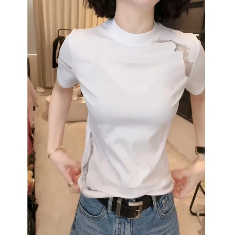 2025新款短袖 蕾丝镂空设计短袖T恤女修身显瘦上衣LK2501365