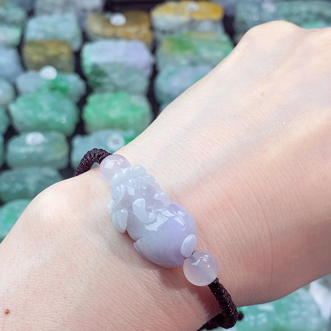 颈饰未镶嵌翡翠天然