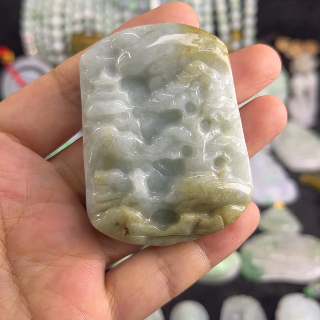 翡翠未镶嵌吊坠(不含链)瑕疵
