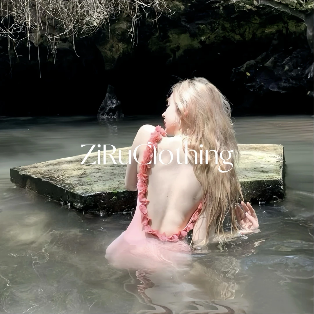 ZiRu【花漾蝶背】ins泳衣女度假游泳衣女士立体花朵甜辣工字泳衣