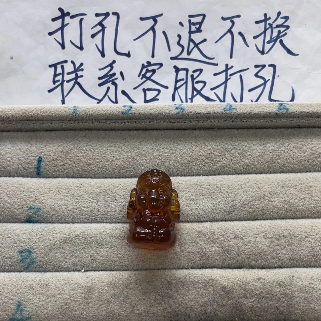 潜***笑琥珀未镶嵌裸石天然琥珀