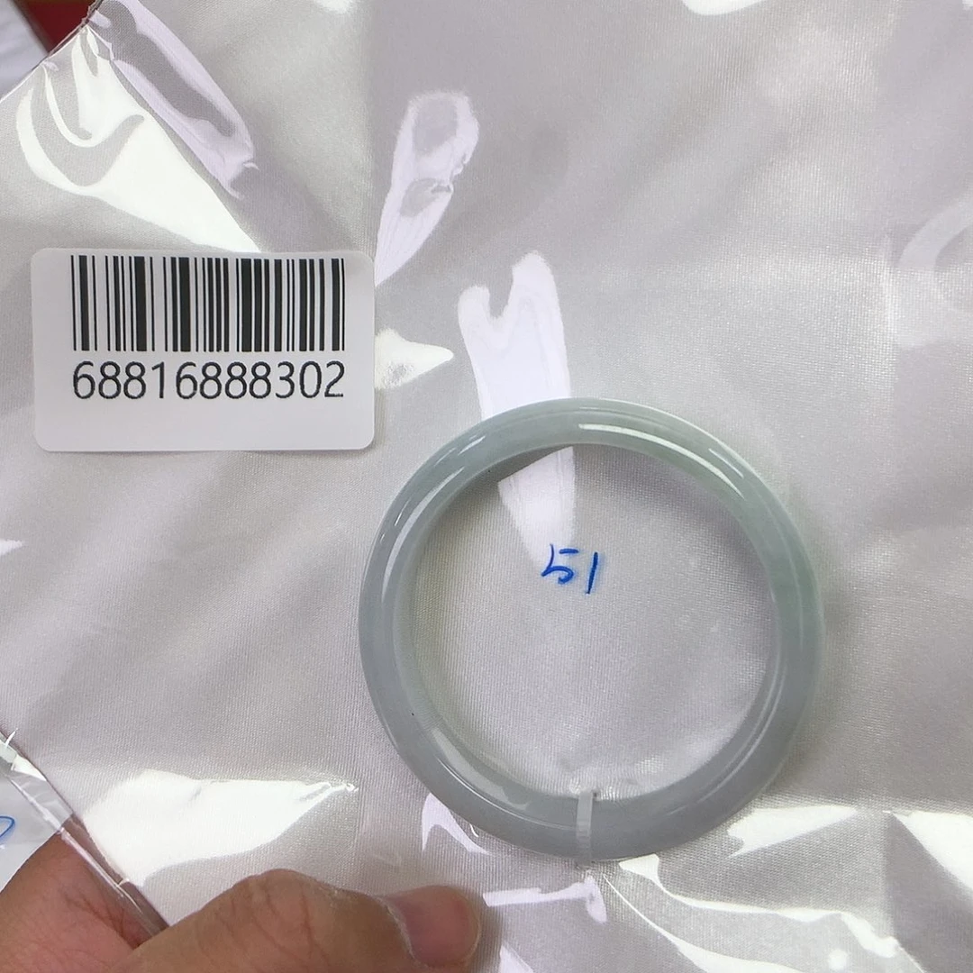 翡翠手镯未镶嵌天然缅甸翡翠手镯