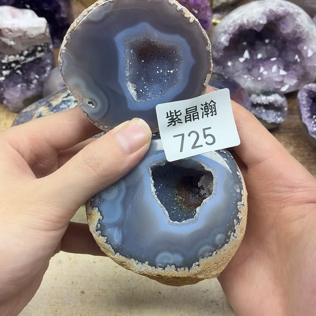 未镶嵌水晶大型摆件（非配饰）