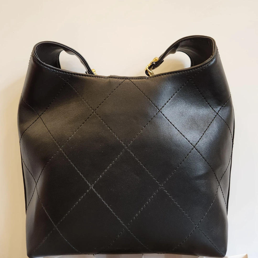 TOLEX2025新款手工女包香元宝腋下购物袋百搭时尚黑白色20cm