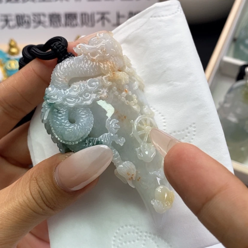 【闪购商品】颈饰未镶嵌翡翠翡翠