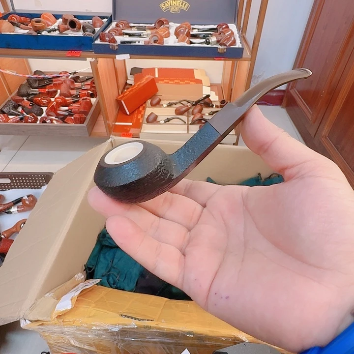 V***河意大利石麻木工艺品抖