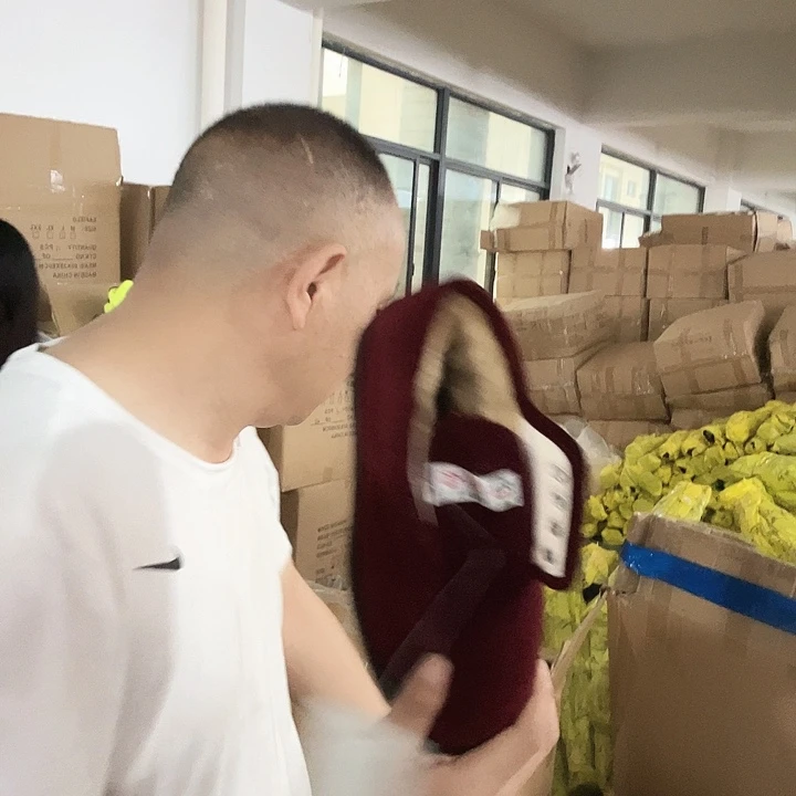 织物多色棉鞋发一瑕疵