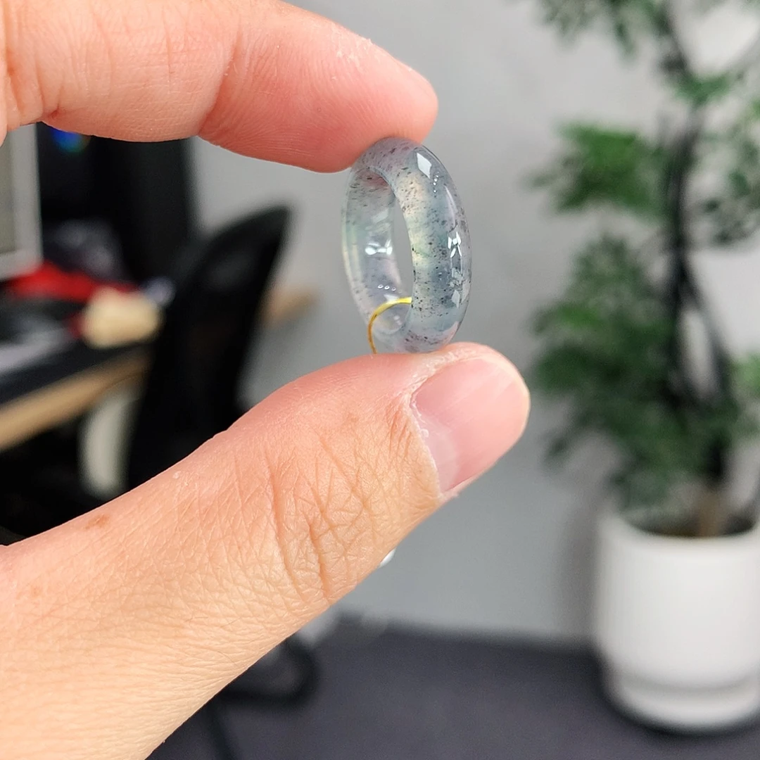 翡翠未镶嵌戒指3号