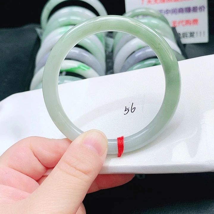 翡翠未镶嵌手镯132