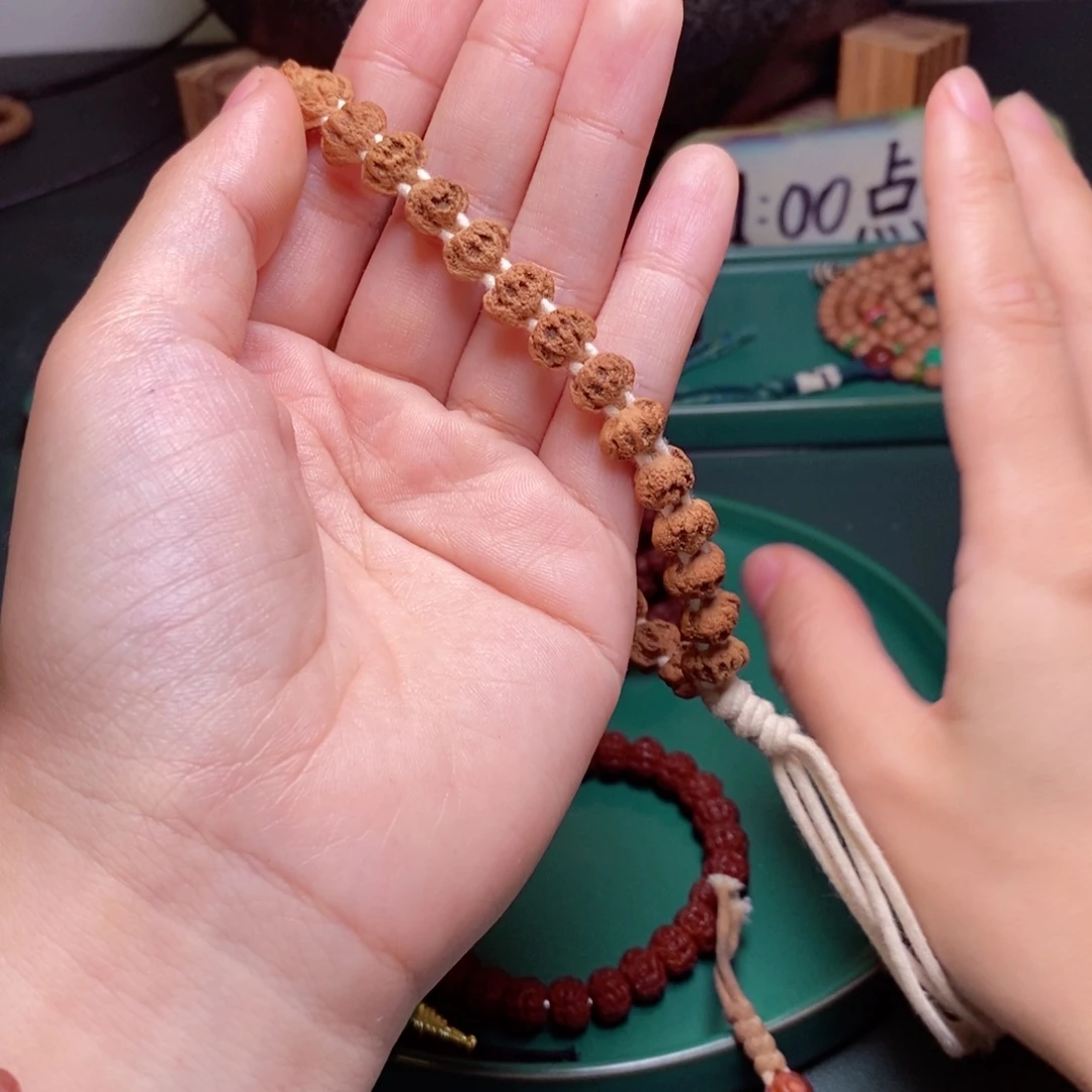 吊坠柏香籽/百香籽279.9枯