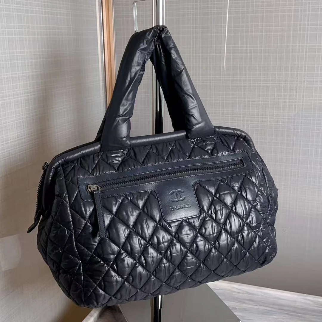 95新 Chanel/香奈儿 Chanel黑色羽绒单肩包时尚实用