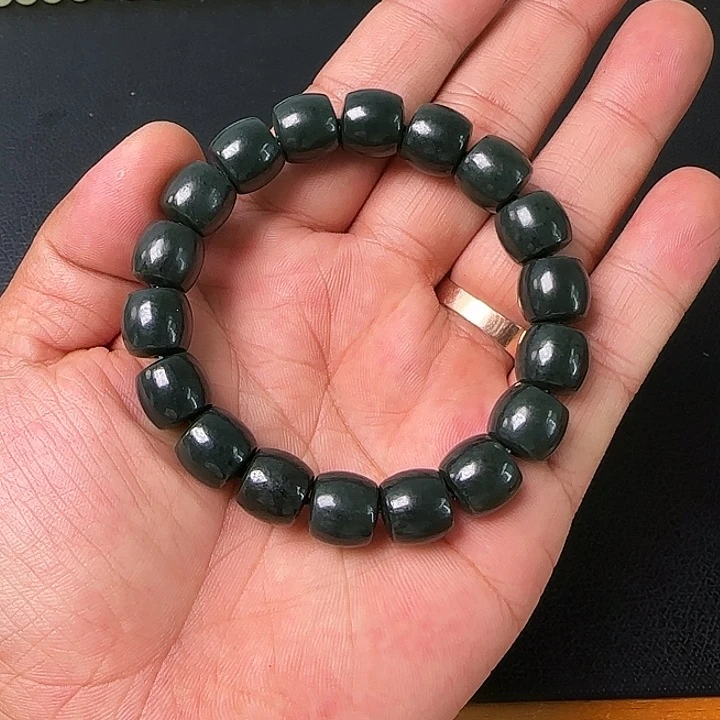 手链未镶嵌和田玉